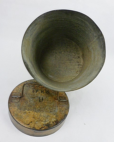 German 1943 booster charge Container, 15cm Schwere Feldhaubitze 18 Feld - Image 5