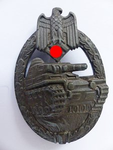 Panzerkampfabzeichen in bronze, "KWM"