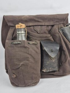 NL, Complete vroege broodzak 1908 + veldfles + schoonmaakset