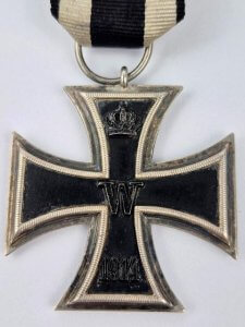 IJzeren Kruis 2e klas, “ R ” ( = Rösner, Dresden).