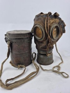 M1916 Lederschutzmaske, gas mask