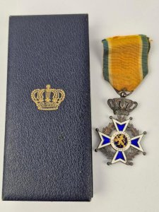 NL,Ridder Orde van Oranje Nassau in doos